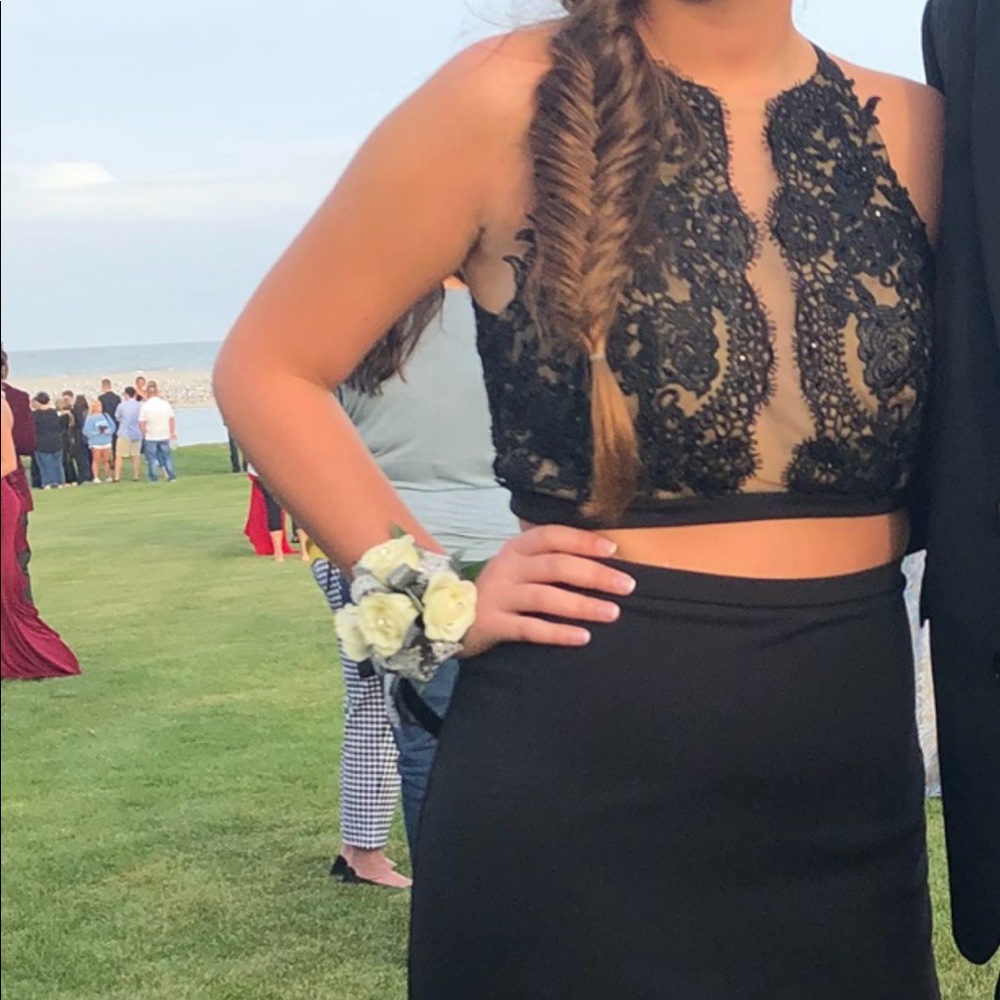La femme Two Piece Black Prom Dress